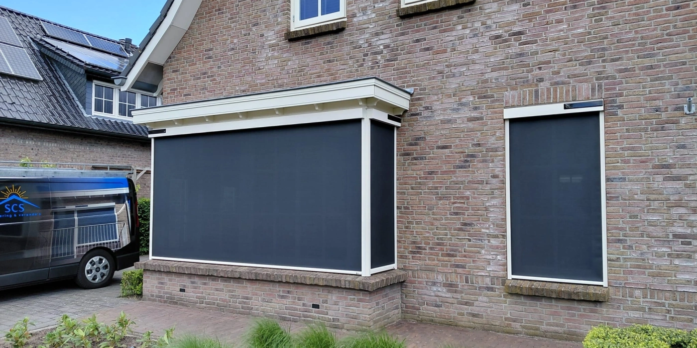 Windvaste Solar Ritsscreens geplaatst in Hoogeveen