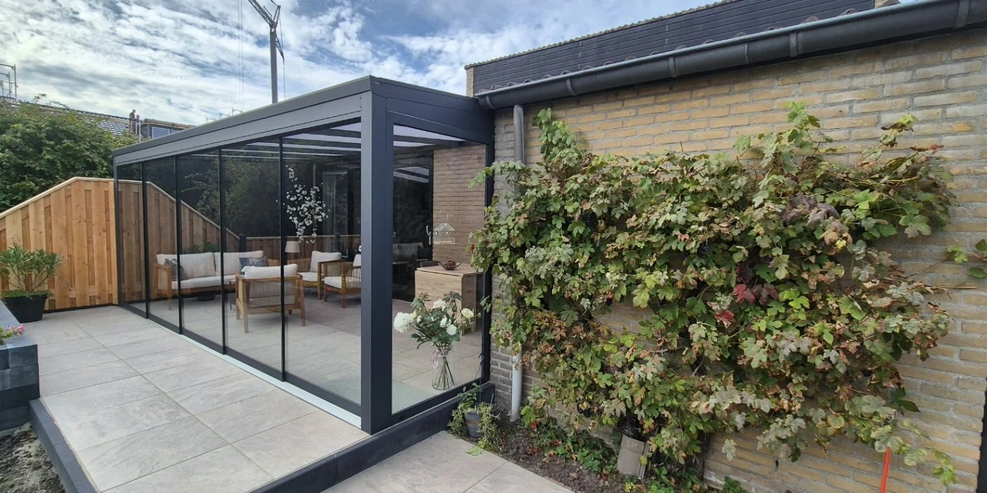 Luxe Greenline Tuinkamer (600x350 cm) in Hoogeveen