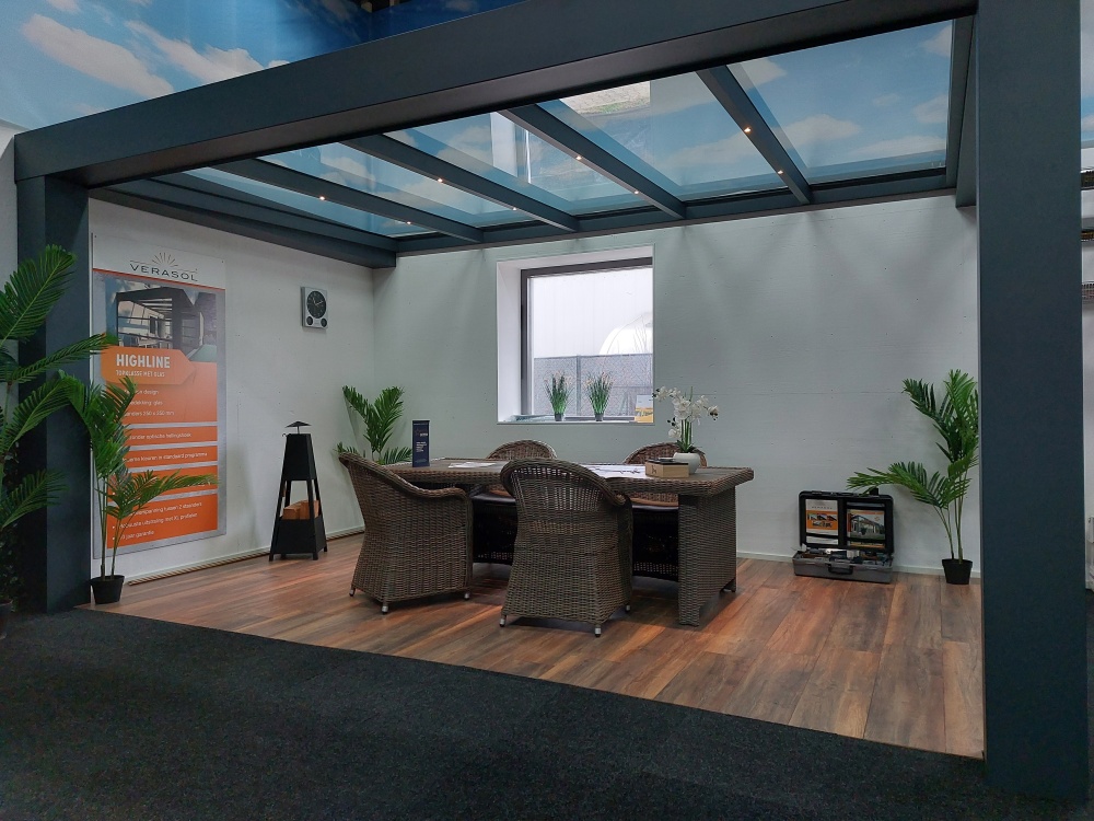De showroom van SCS zonwering in Hoogeveen: eenvoudig te bereiken vanuit Coevorden en omstreken.